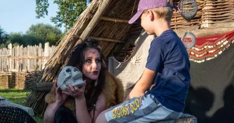 Apokalyptické vize Baby Vangy pro rok 2025: Temné proroctví varuje svět před přírodními katastrofami i umělou inteligencí