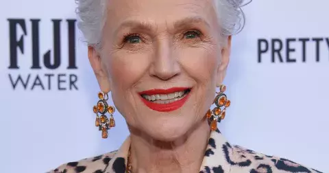 Influencerky starší 60 let: Dokazují, že věk je jenom číslo. Seznamte se s matkou Elona Muska, Jan de Villeneuve a Lyn Slater