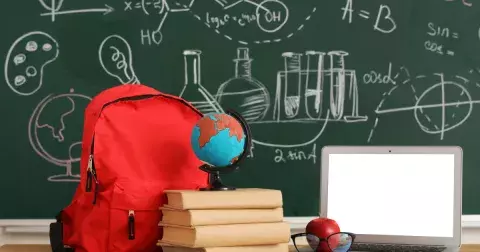 Kvíz: Zopakujte si učivo 7. třídy. Dokážete správně odpovědět na 10 otázek? Na vše si vzpomenou jen opravdoví šprti