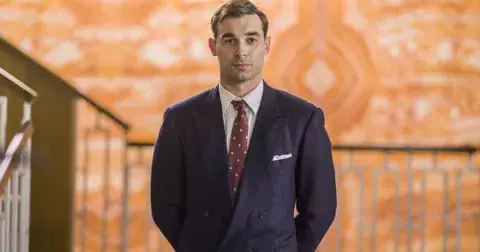 Hvězda seriálu Zlatá labuť Adam Vacula podpantoflákem? Vítězka MasterChefa Besky si svého krasavce pořádně hlídá