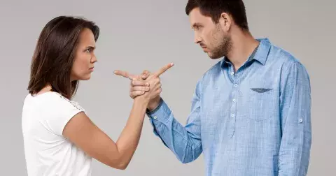 Rita (48 let): Manžel proinvestoval všechny peníze, které jsem vydělala