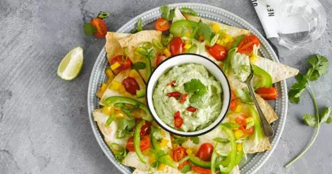 Recept: Nachos s avokádovým dipem