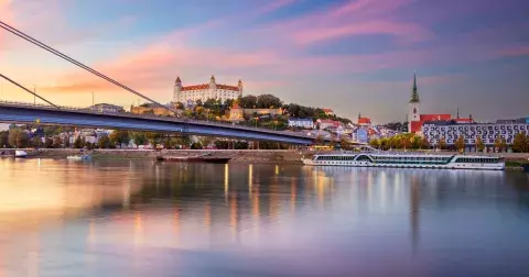 Kvíz: Ako rozumiete po slovensky? Víte, co jsou čučoriedky? Zkuste dát kvíz na plný počet bodů, zvládnout by to měly nejen Husákovy děti