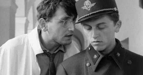 Tipovací filmový kvíz: Myslíte si, že máte naše známé filmy v malíčku? Zkuste dát všech 10 správných odpovědí a odhalte pravdu, nebo lež