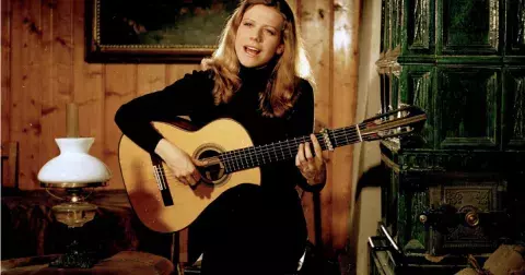 Kvíz: Dokážete poznat české zpěvačky na fotkách z mládí? Ale pozor, je to průřez dlouhými roky, nesplete se jen mistr