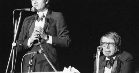 Kvíz: Poznáte slavné české filmové a komediální dvojice na fotkách z jejich mladých let? Nesplete se jen znalec českého filmu a divadla