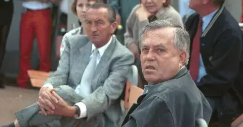 Imitátor strýček Jedlička: Zvládal 7 besídek za den, na děti byl vulgární a neměl je rád. Při tenisu na kurtu zakokrhal a zemřel