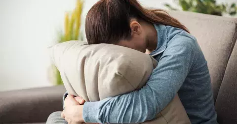 Brání vám špatná nálada ve vykonávání každodenních povinností? Udělejte si krátký test a zjistěte, zda nemůžete mít depresi