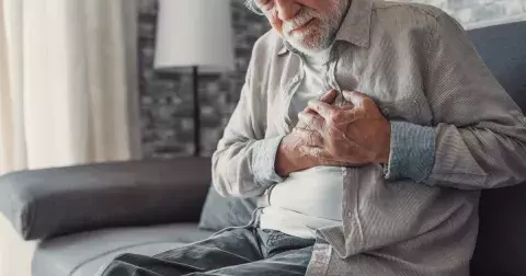 Skrytý zabiják: Způsoby, jak snížit vysoký cholesterol, který podle studie postihuje více než polovinu Čechů