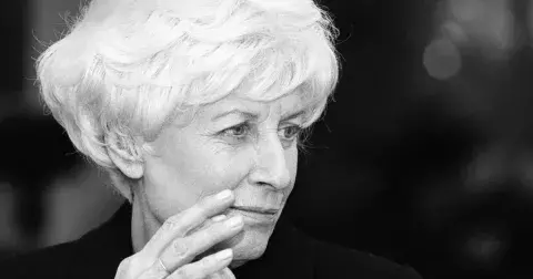 Nezapomenutelná první dáma s velkým D: Olga Havlová byla zásadová, empatická, na lidi uměla zapůsobit i v sepraných džínách