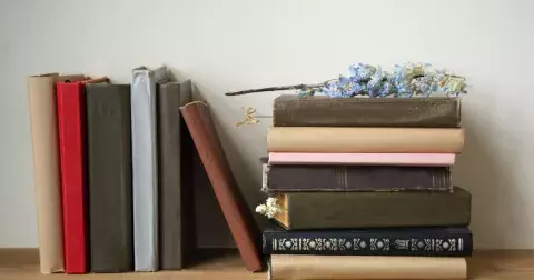 Kvíz: Českou literaturu byste měli znát, má zvučné jméno i ve světě. Pokud nedokážete zodpovědět aspoň 8 otázek, přemýšlejte o doučování