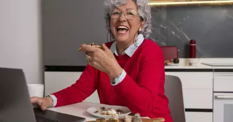 Život na talíři: Příchod smrti lze výrazně zpomalit, můžeme ji oklamat i jídlem