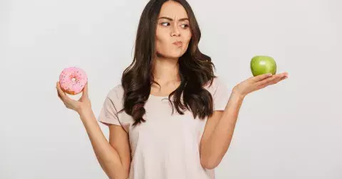 Hubnutí po čtyřicítce: Vybírejte správné tuky, velký pozor si dávejte na kalorie v alkoholu