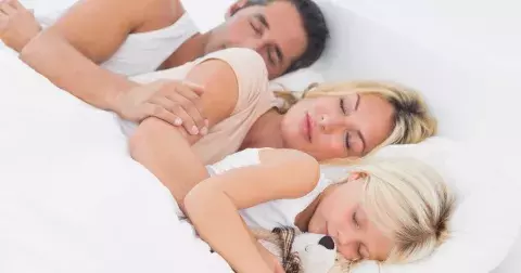 Kolik hodin spánku doopravdy potřebujete podle vašeho věku, abyste nedevastovali vaše tělo