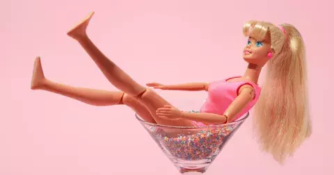 Sen všech holčiček, panenka Barbie, slaví 66. narozeniny