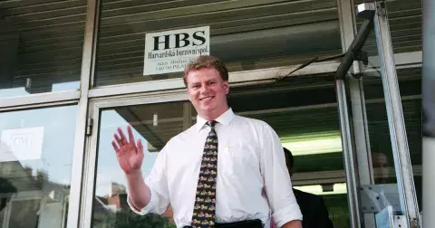 Nejznámější tunelář Viktor Kožený: Jak dnes žije podvodník, který v kuponové privatizaci okradl každého desátého Čecha?