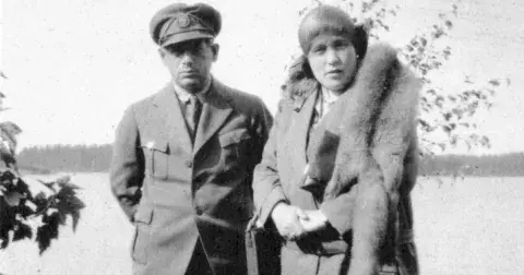 Geniální prostitutka Madame Craucher: Ve vězení vymyslela dokonalý podvod, který jí změnil život