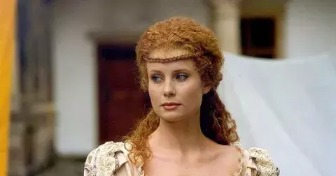 David Švehlík a Jitka Schneiderová: Hvězdný pár se kdysi rozpadl kvůli nevěře žhavé zrzky. Dnes mají krásnou dceru a oba našli lásku - fotka 1 - SvětŽeny.cz