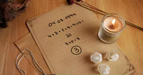 Numerologie na květen 2025: Co čeká jednotlivá životní čísla v pátém měsíci tohoto roku?