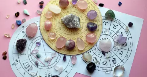 3 nejsilnější znamení zvěrokruhu: Každé znamení má svou supersílu. Lvi jsou trochu exhibicionisté, Štíři zas emocionální hrdinové