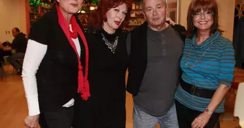 Kvíz: Co si pamatujete o známých hlasatelích a hlasatelkách, hvězdách tehdejší Československé televize?