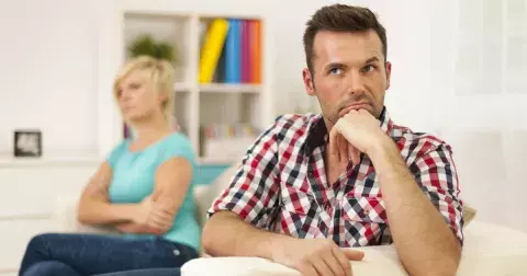 Julie (40 let): Můj intimní život je v troskách. Může za to manžel, který ztloustl a moc se nemyje