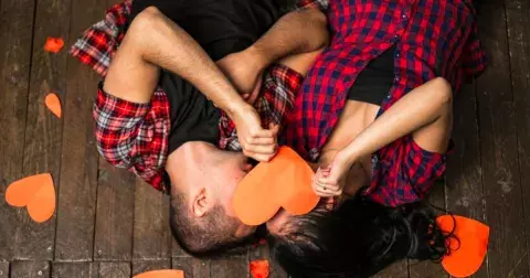 Kdo je závislý na lásce a kdo by nejradši žil sám v jeskyni: Dvě znamení mají vztahy jako extrémní sport. Není to Rak, ale znamení začíná také na R