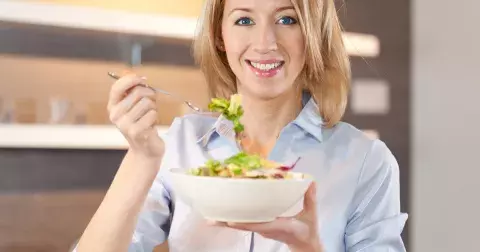 Zpomalte proces stárnutí: Potraviny, které minimalizují počet vrásek a díky kterým budete vypadat mladší