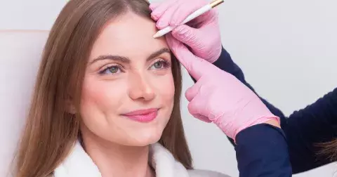 "Preventivní" botox vám může více uškodit, než aby pomohl vyhladit vrásky. Dokonce může přidat 5 až 10 let