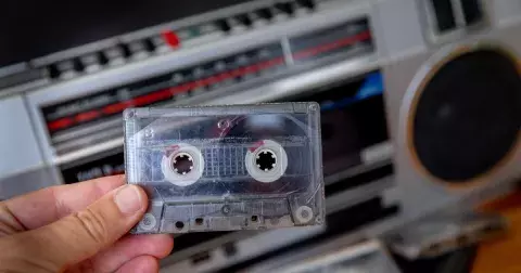 Kvíz: Nepostradatelné věci a předměty, které definovaly socialismus. Život v šedé éře jsme si bez nich neuměli představit