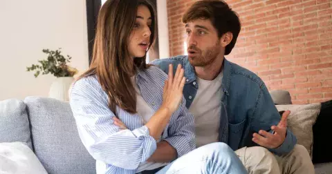 Každé z 12 znamení zvěrokruhu má svou Achillovu patu. Co přivádí jednotlivá znamení zvěrokruhu k šílenství? Blížence vytočí stereotyp, Střelce klec