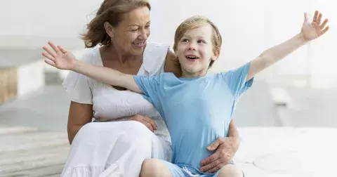 Bety (42 let): Vím, že mi nevlastní děti kradou peníze, manžel o tom nechce nic slyšet!