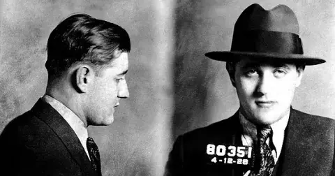 Pohledná tvář amerického podsvětí Bugsy Siegel: Fešácký gangster oblíbený mezi celebritami obral mafii o peníze, stihl ho za to krutý trest