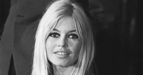 Bouřlivý život legendární Brigitte Bardot: Muže střídala jako ponožky, nechtěného syna přirovnala k nádoru