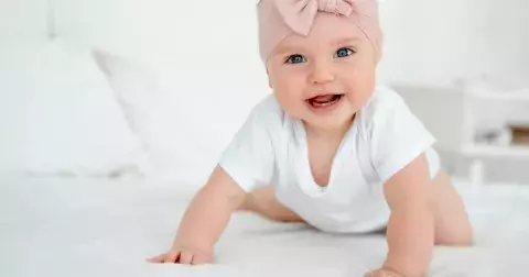 Podle vědců křestní jméno ovlivňuje i náš charakter: Co znamenají současná nejoblíbenější dívčí jména