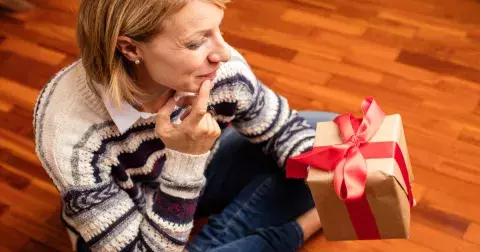 Markéta (48): Drahý Ivane, dáváš mi dárky jako odpustky za nevěru, ale já už nechci. Chci tvou věrnost nebo nic!