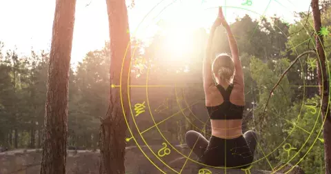 Znamení zvěrokruhu a zdraví: Co si v létě hlídat a na co tělo slyší? Jak zvládat podle hvězd detox, energie, spánek i slunce