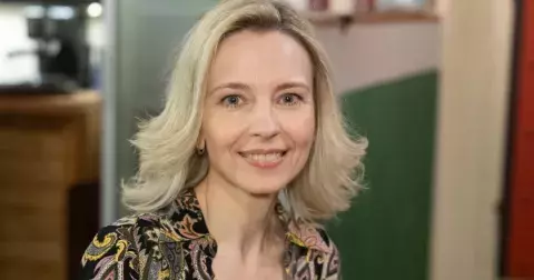 Seriál Ulice: Pomáhá mi točit častěji, mám pak trénovaný mozek, říká představitelka Bohunky Duškové Marcela Rojíčková