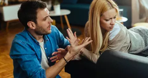 Kterým třem znamením zvěrokruhu v září ztroskotá vztah. Panny zapláčou, Lvi se budou potit