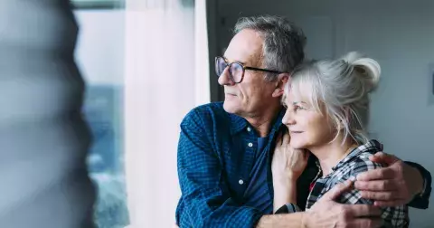 Kamil (65): Péče o mou ženu s demencí mě ničí. Ale opustit ji bych nedokázal.