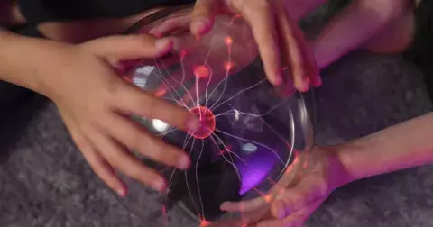 5 znamení, která z vás vysají energii a ani si toho nevšimnete: Štíři manipulují, Ryby obětují, Panny ničí pasivní agresí