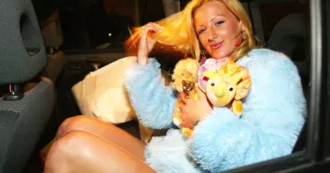 Ve VyVolených ukázala všechno, dnes žije v chatrči: Bývalá striptérka Regina Holásková přišla o dceru, raději se stará o zvířata