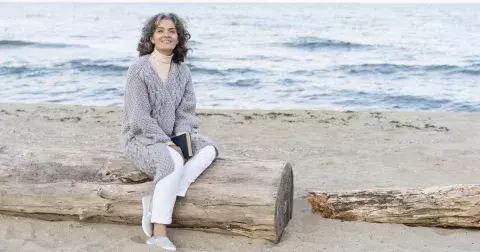 Italky klidně nosí bílé džíny i po 50. Mají na to jednoduchý trik. Dokonalé kousky pro elegantní vzhled najdete v galerii