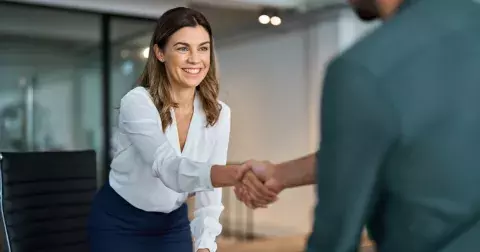 Kvíz: Brzy začíná škola. Je načase si osvěžit pravidla etikety. Jak byste v ní obstáli?