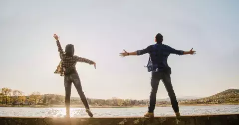 Znamení zvěrokruhu, která v listopadu čekají velké změny: Váhy se konečně odrazí, Kozorozi dostanou skvělou nabídku