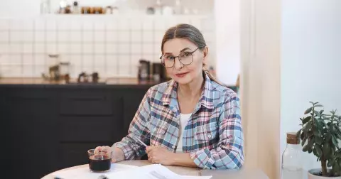 “Milovaný tatínku, promiň mi to, ale můj manžel tě u nás nechce,” píše zoufale Rita