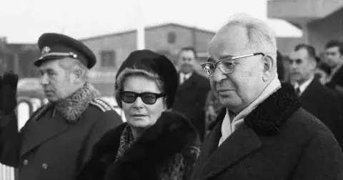 Manželka posledního komunistického prezidenta: Viera Husáková byla neviditelná první dáma, zemřela při nehodě vrtulníku