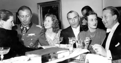 Gerda Bormann: Manželka Hitlerova tajemníka propagovala polygamii, aby se zachovala árijská rasa. Porodila 10 dětí