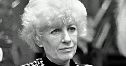 Nesmlouvavá, energická, ale zároveň velmi empatická Olga Havlová: Tak se první dáma s velkým D nesmazatelně zapsala do historie naší země