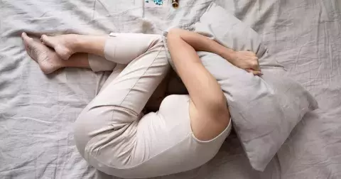 Každá nemoc nám něco říká: Psychika ovlivňuje vaše tělo více, než si myslíte. Bolesti mají vysvětlení